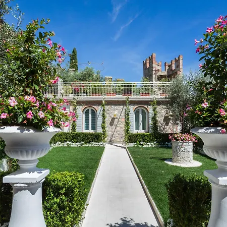 Relais La Speranzina بيت ضيافة 4*