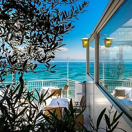 Relais La Speranzina Affittacamere 4*